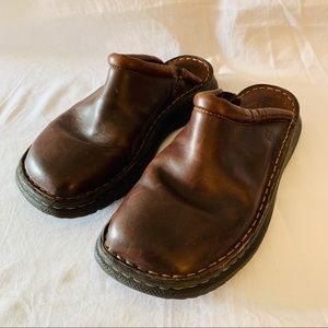 Women’s BORN Brown Leather Shoes sz 9 / 40.5
